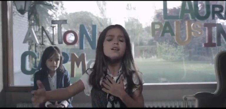 «Y, ¿Si siempre fuéramos niños?»